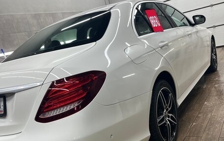 Mercedes-Benz E-Класс, 2019 год, 4 399 000 рублей, 4 фотография