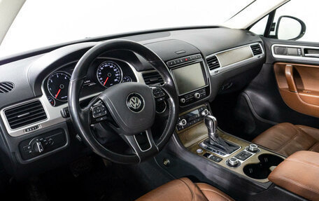 Volkswagen Touareg III, 2015 год, 3 809 789 рублей, 11 фотография