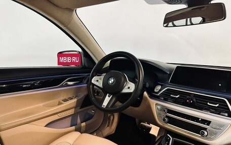 BMW 7 серия, 2020 год, 9 227 000 рублей, 15 фотография