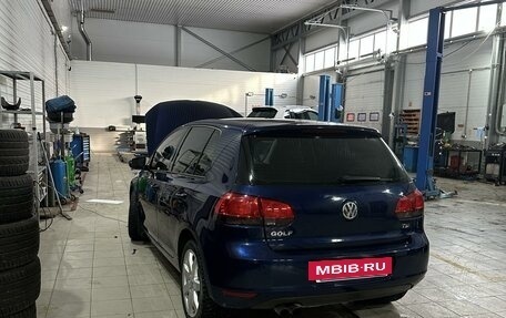 Volkswagen Golf VI, 2011 год, 1 200 000 рублей, 4 фотография