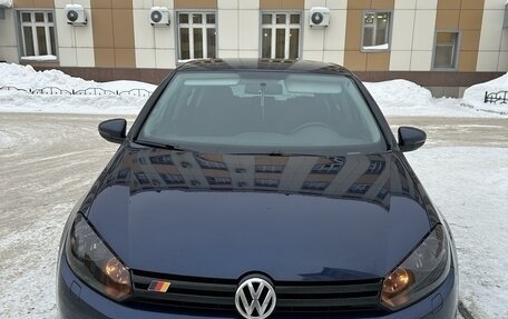 Volkswagen Golf VI, 2011 год, 1 200 000 рублей, 2 фотография