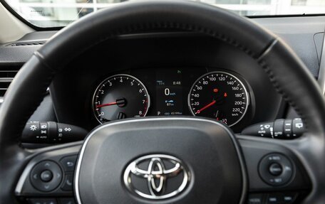 Toyota RAV4, 2020 год, 3 599 000 рублей, 12 фотография