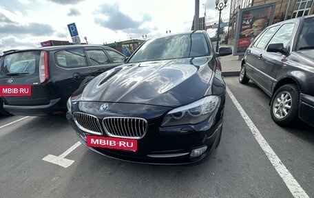 BMW 5 серия, 2010 год, 1 350 000 рублей, 2 фотография
