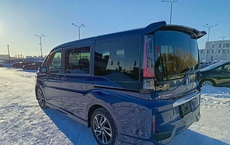 Honda Stepwgn IV, 2018 год, 2 429 995 рублей, 5 фотография