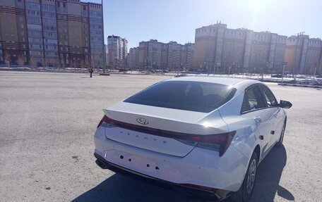 Hyundai Avante, 2020 год, 2 100 000 рублей, 2 фотография