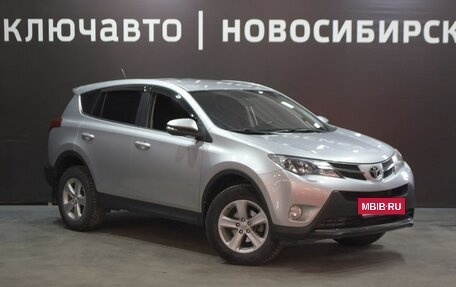 Toyota RAV4, 2013 год, 2 370 000 рублей, 3 фотография