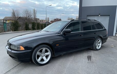 BMW 5 серия, 2001 год, 770 000 рублей, 3 фотография