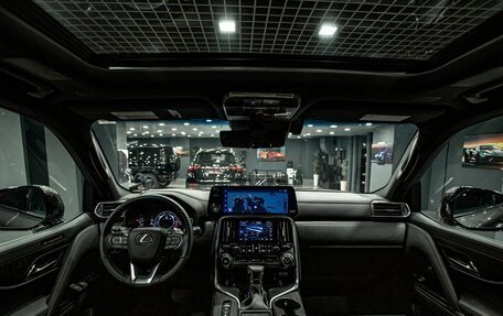 Lexus LX, 2022 год, 19 500 000 рублей, 4 фотография