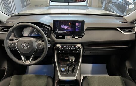 Toyota RAV4, 2023 год, 4 650 000 рублей, 27 фотография