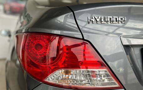 Hyundai Solaris II рестайлинг, 2011 год, 820 000 рублей, 10 фотография