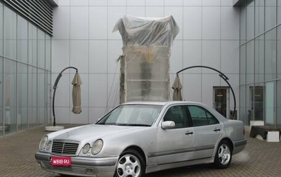 Mercedes-Benz E-Класс, 1999 год, 485 000 рублей, 1 фотография
