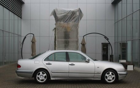 Mercedes-Benz E-Класс, 1999 год, 485 000 рублей, 4 фотография