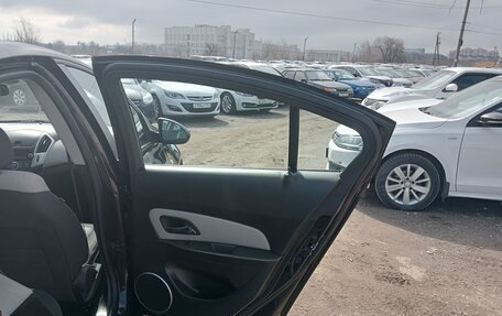 Chevrolet Cruze II, 2013 год, 1 090 000 рублей, 17 фотография