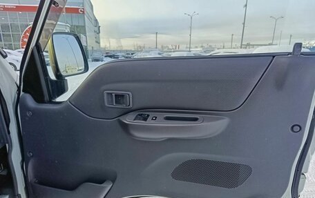 Mazda Bongo IV, 2017 год, 2 099 000 рублей, 11 фотография