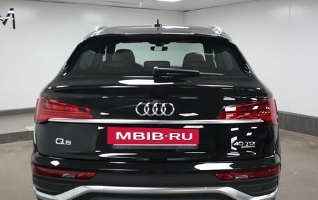 Audi Q5, 2022 год, 7 828 000 рублей, 4 фотография