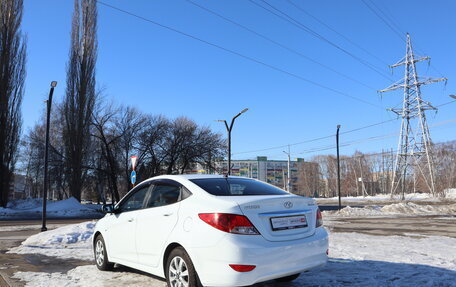 Hyundai Solaris II рестайлинг, 2013 год, 1 040 900 рублей, 4 фотография