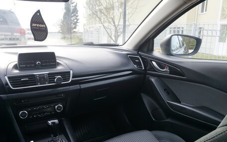 Mazda 3, 2014 год, 1 420 000 рублей, 38 фотография