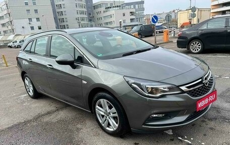 Opel Astra K, 2019 год, 1 338 241 рублей, 3 фотография
