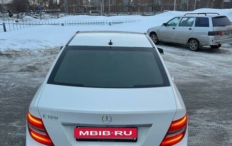 Mercedes-Benz C-Класс, 2011 год, 2 100 000 рублей, 10 фотография