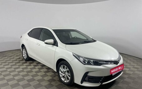Toyota Corolla, 2018 год, 1 800 000 рублей, 3 фотография