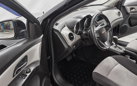 Chevrolet Cruze II, 2012 год, 868 000 рублей, 9 фотография