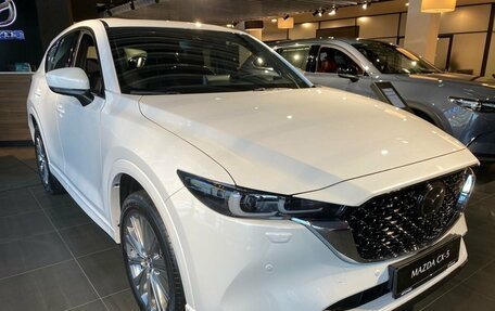 Mazda CX-5 II, 2023 год, 3 830 000 рублей, 2 фотография