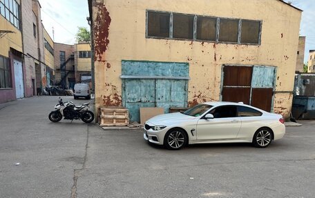 BMW 4 серия, 2018 год, 3 000 000 рублей, 2 фотография