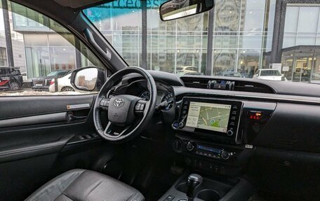 Toyota Hilux VIII, 2021 год, 5 200 000 рублей, 11 фотография