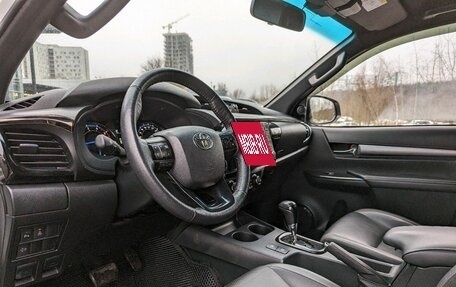 Toyota Hilux VIII, 2021 год, 5 200 000 рублей, 9 фотография