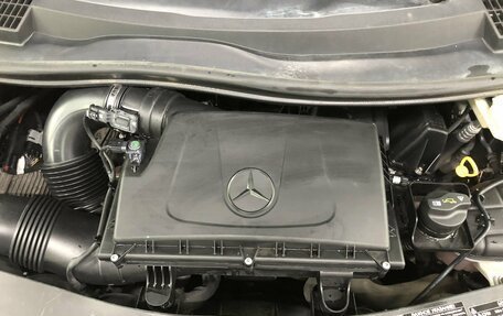 Mercedes-Benz V-Класс, 2015 год, 3 440 000 рублей, 23 фотография