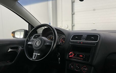 Volkswagen Polo VI (EU Market), 2010 год, 689 000 рублей, 12 фотография