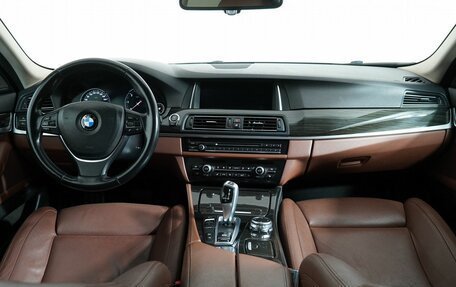 BMW 5 серия, 2016 год, 3 490 000 рублей, 15 фотография