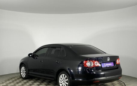 Volkswagen Jetta VI, 2010 год, 850 000 рублей, 6 фотография