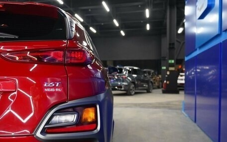 Hyundai Kona I, 2018 год, 2 500 000 рублей, 22 фотография