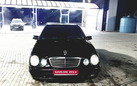 Mercedes-Benz E-Класс, 2000 год, 470 000 рублей, 5 фотография