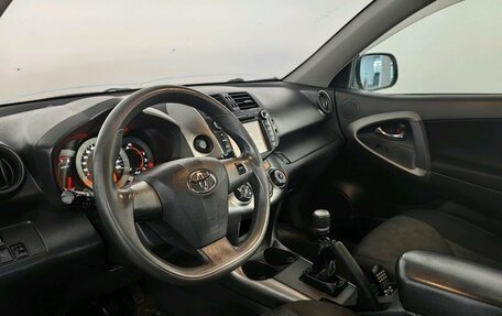 Toyota RAV4, 2011 год, 1 197 000 рублей, 9 фотография