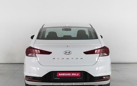 Hyundai Elantra VI рестайлинг, 2020 год, 1 889 000 рублей, 4 фотография