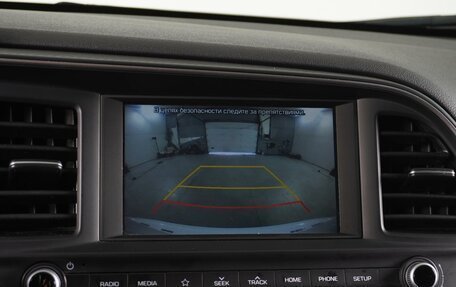 Hyundai Elantra VI рестайлинг, 2020 год, 1 889 000 рублей, 11 фотография