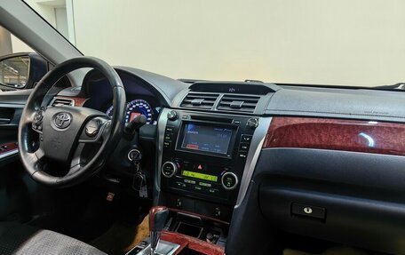 Toyota Camry, 2013 год, 1 725 000 рублей, 14 фотография