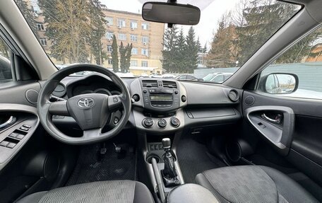Toyota RAV4, 2011 год, 1 640 000 рублей, 13 фотография