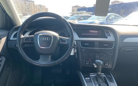 Audi A4, 2010 год, 1 328 000 рублей, 12 фотография