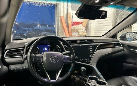 Toyota Camry, 2020 год, 3 490 000 рублей, 5 фотография