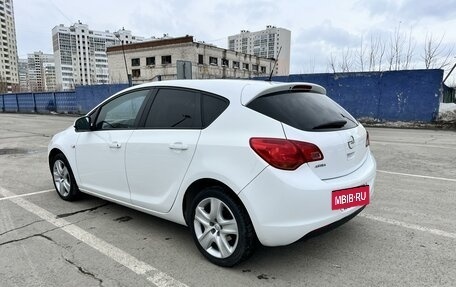 Opel Astra J, 2012 год, 775 000 рублей, 5 фотография