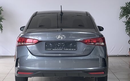 Hyundai Solaris II рестайлинг, 2021 год, 1 700 000 рублей, 5 фотография