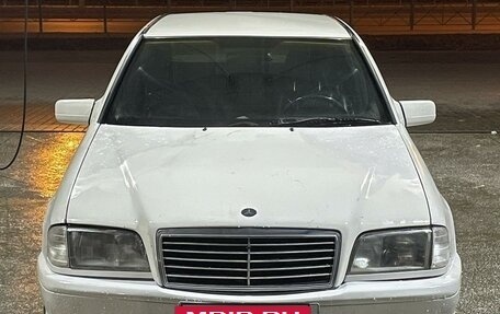 Mercedes-Benz C-Класс, 1993 год, 350 000 рублей, 2 фотография