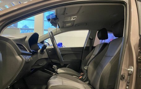 Hyundai Solaris II рестайлинг, 2018 год, 1 620 000 рублей, 16 фотография
