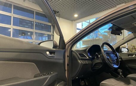 Hyundai Solaris II рестайлинг, 2018 год, 1 620 000 рублей, 21 фотография