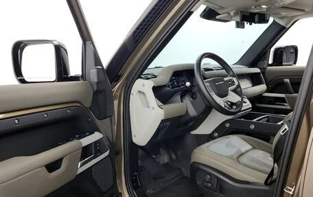 Land Rover Defender II, 2020 год, 5 664 000 рублей, 9 фотография