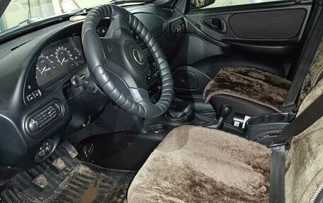 Chevrolet Niva I рестайлинг, 2019 год, 950 000 рублей, 10 фотография