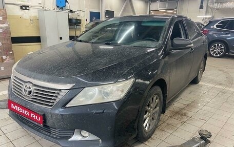 Toyota Camry, 2012 год, 1 799 000 рублей, 3 фотография